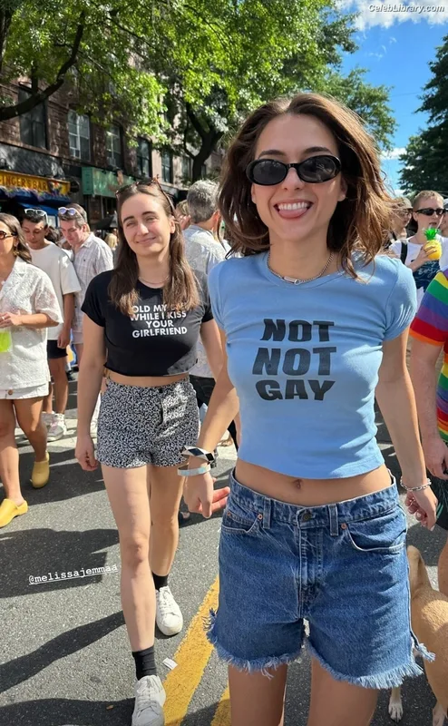 Quinn Shephard photo 11 of 64