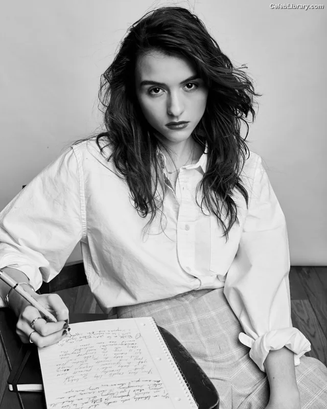 Quinn Shephard photo 18 of 64