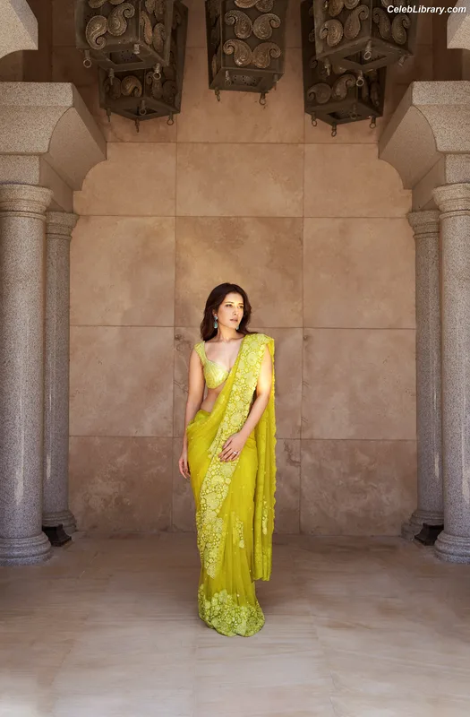 Raashi Khanna photo 13 of 77