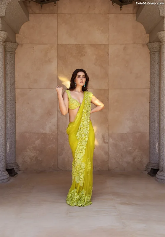 Raashi Khanna photo 19 of 77