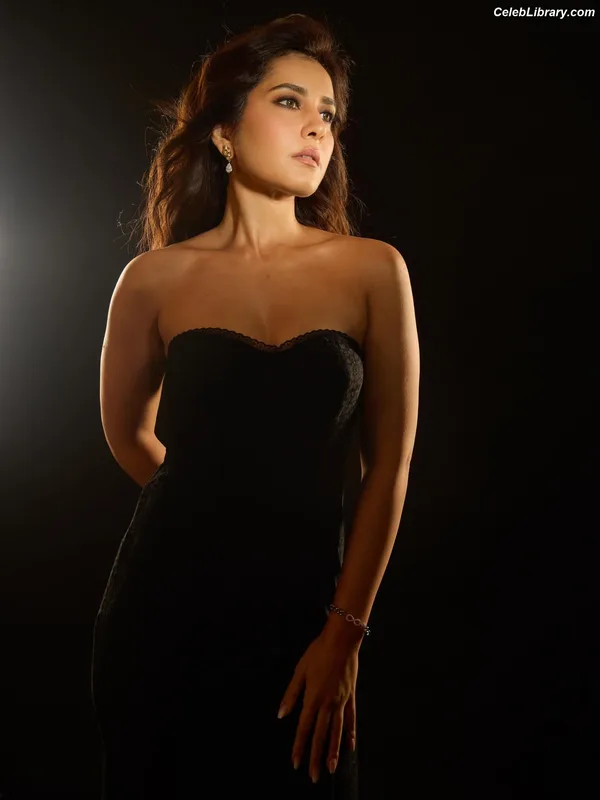 Raashi Khanna photo 18 of 77