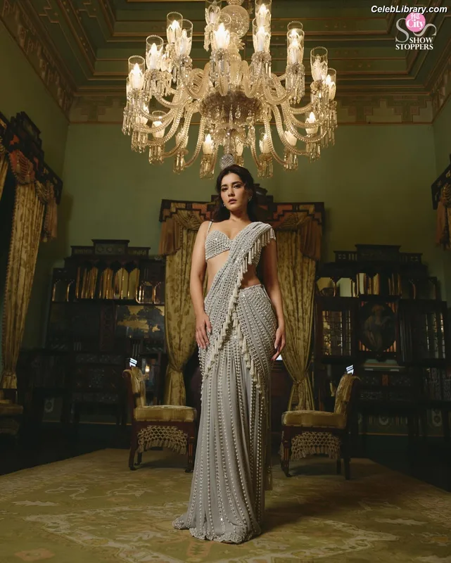 Raashi Khanna photo 22 of 77