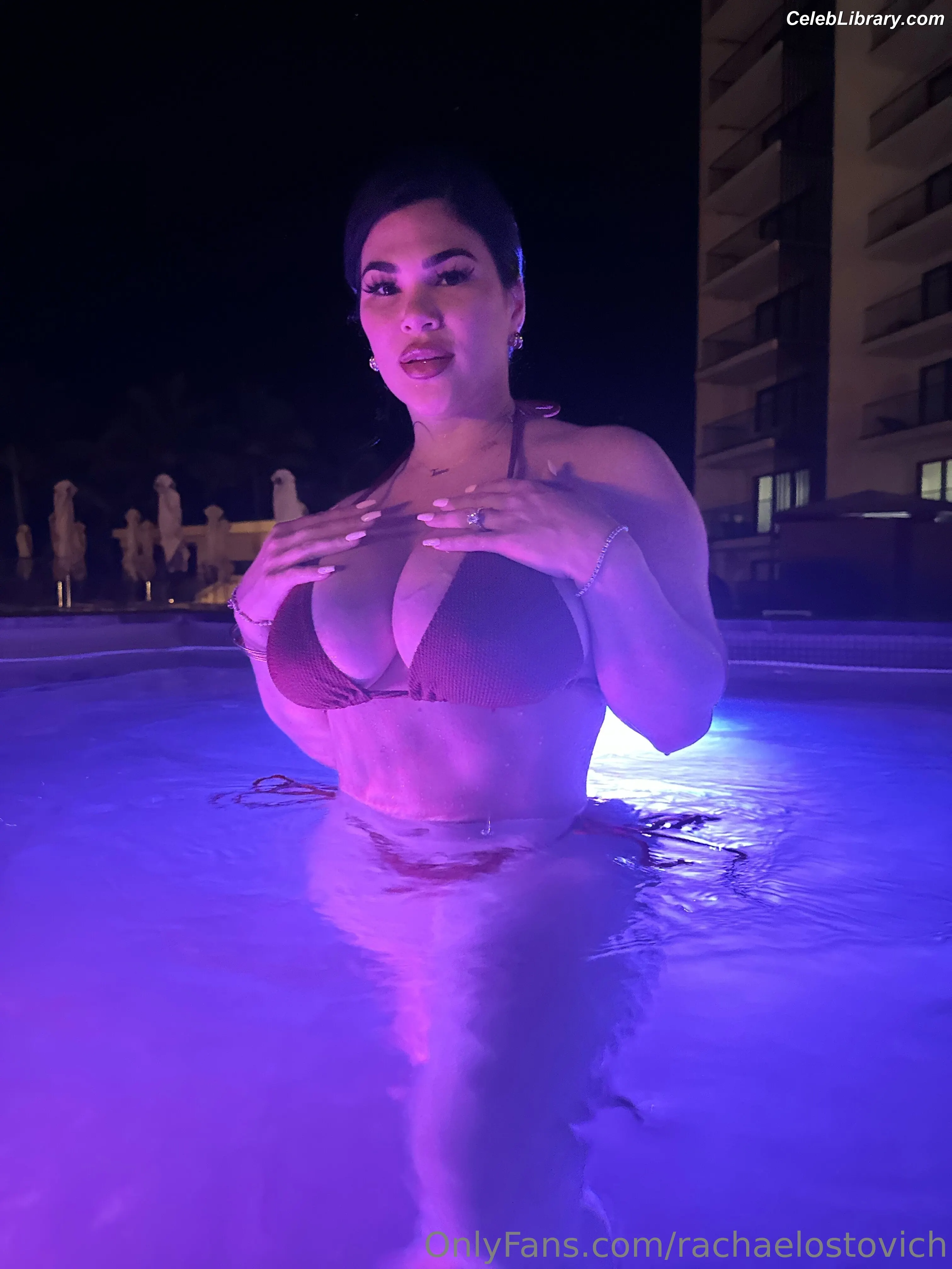 Rachael Ostovich photo 5 of 598