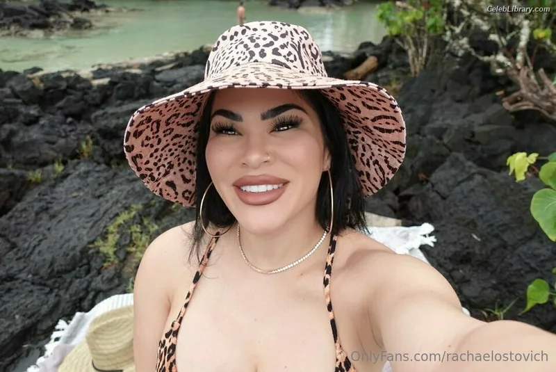 Rachael Ostovich photo 21 of 598