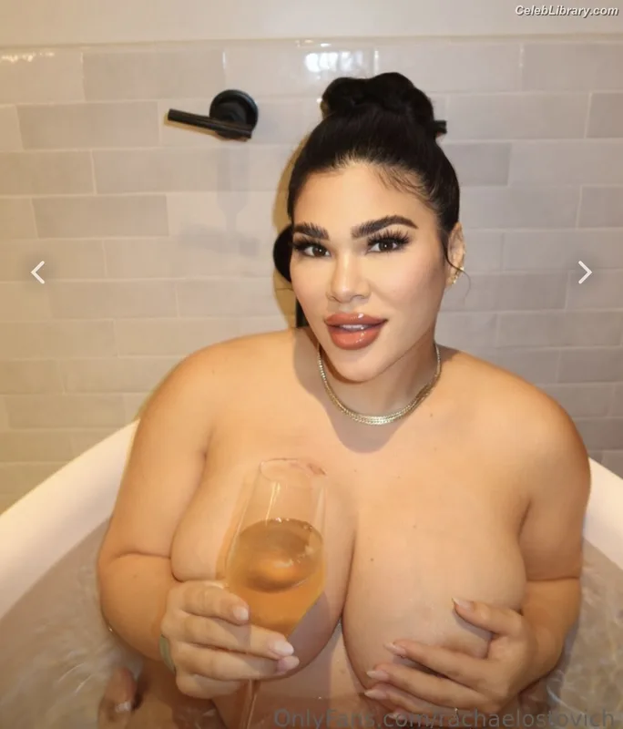 Rachael Ostovich photo 22 of 598