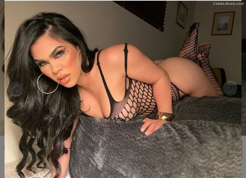 Rachael Ostovich photo 19 of 598