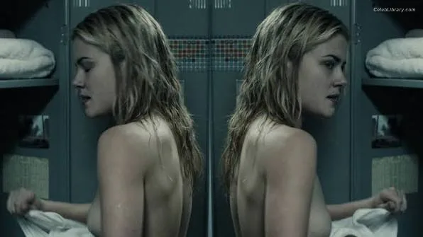 Rachael Taylor photo 10 of 53