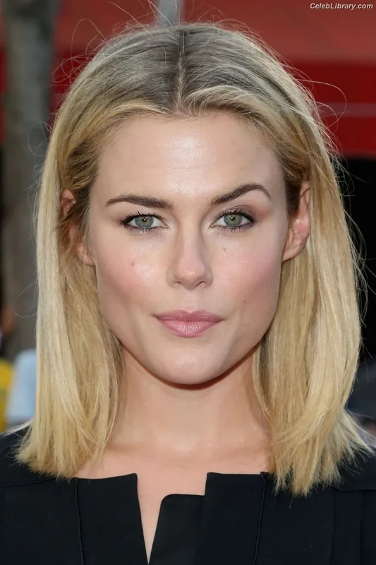 Rachael Taylor photo 19 of 53