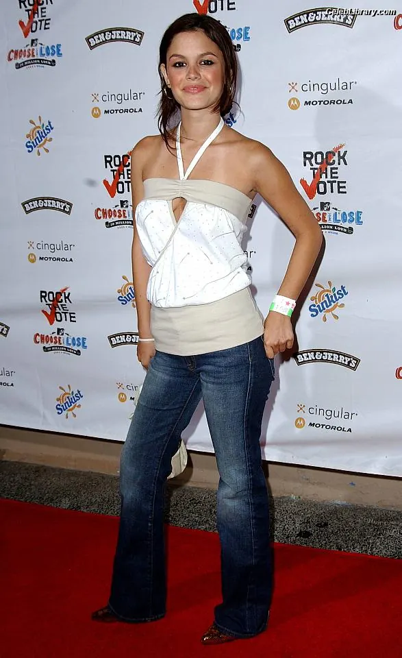Rachel Bilson photo 13 of 403