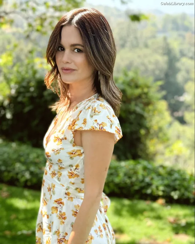 Rachel Bilson photo 18 of 404