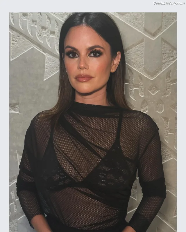 Rachel Bilson photo 5 of 404