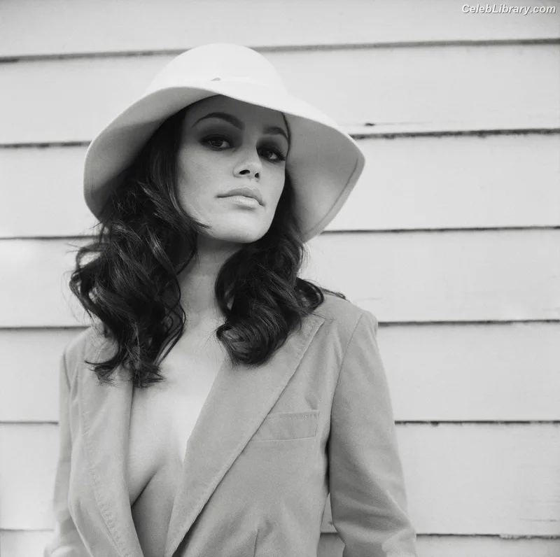 Rachel Bilson photo 23 of 404