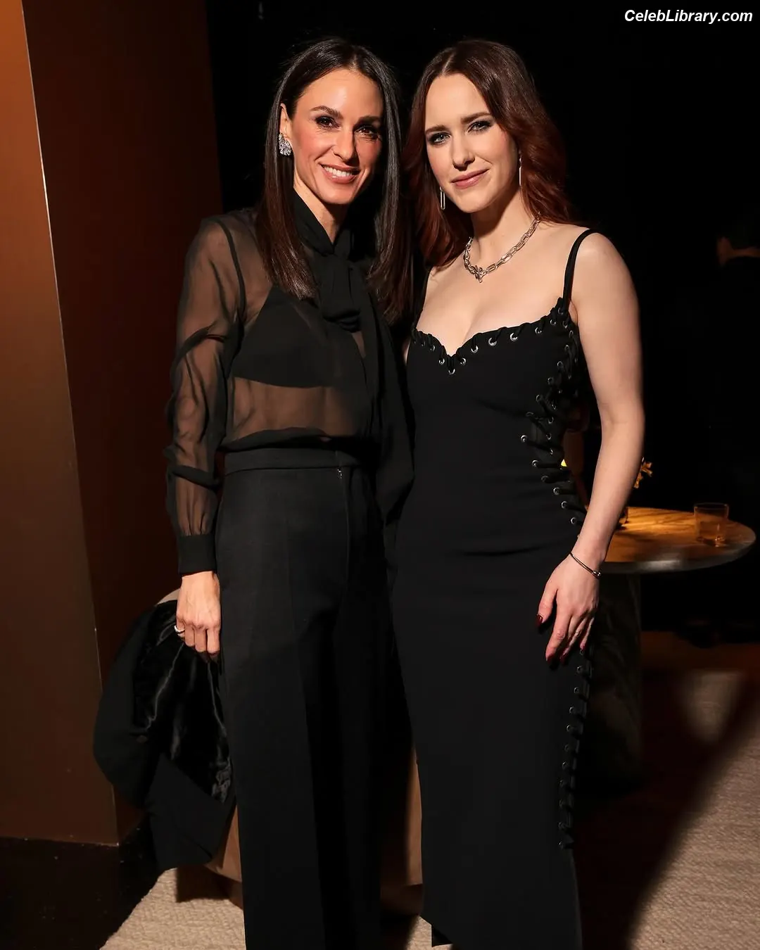 Rachel Brosnahan photo 2 of 1305