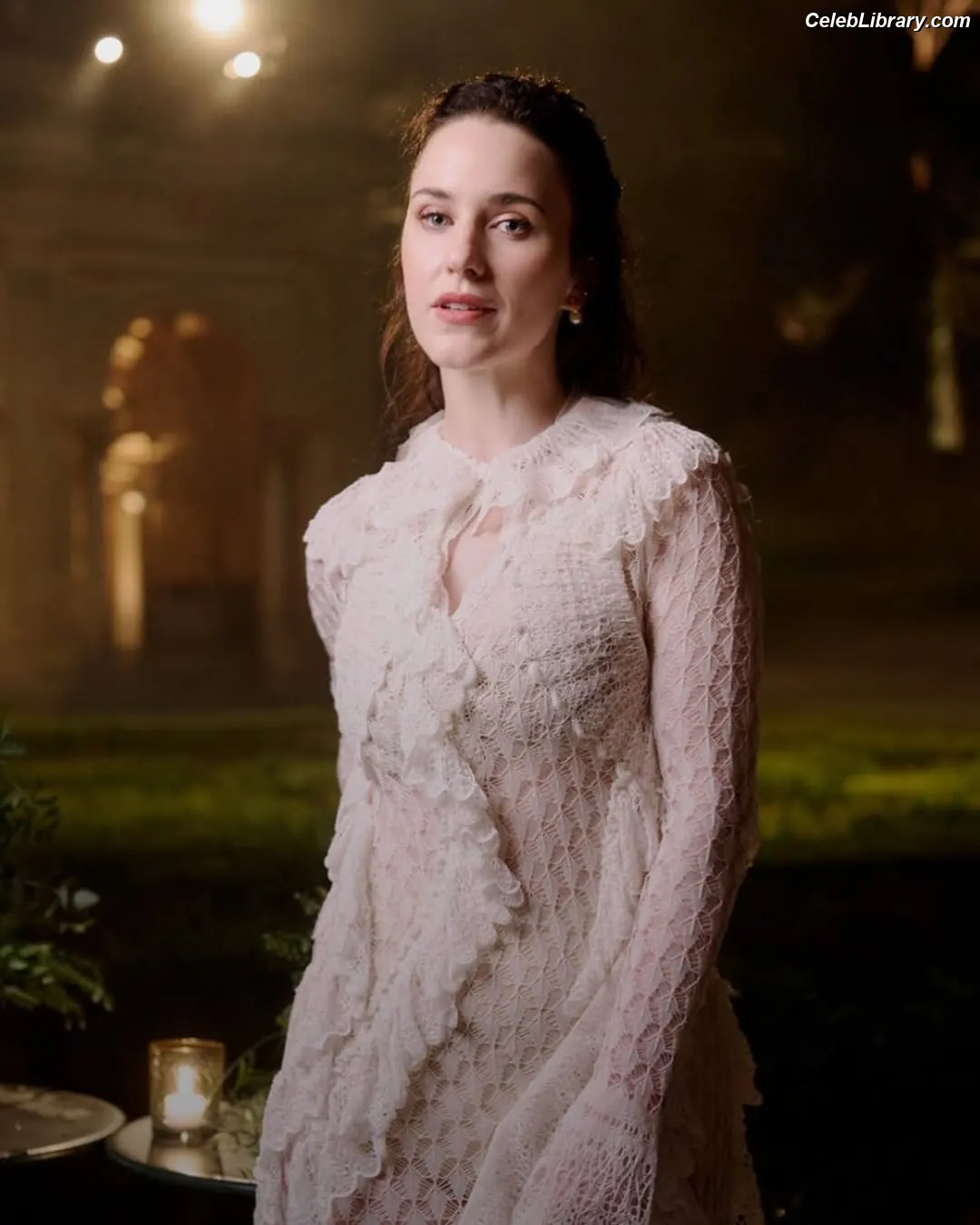Rachel Brosnahan photo 21 of 1305