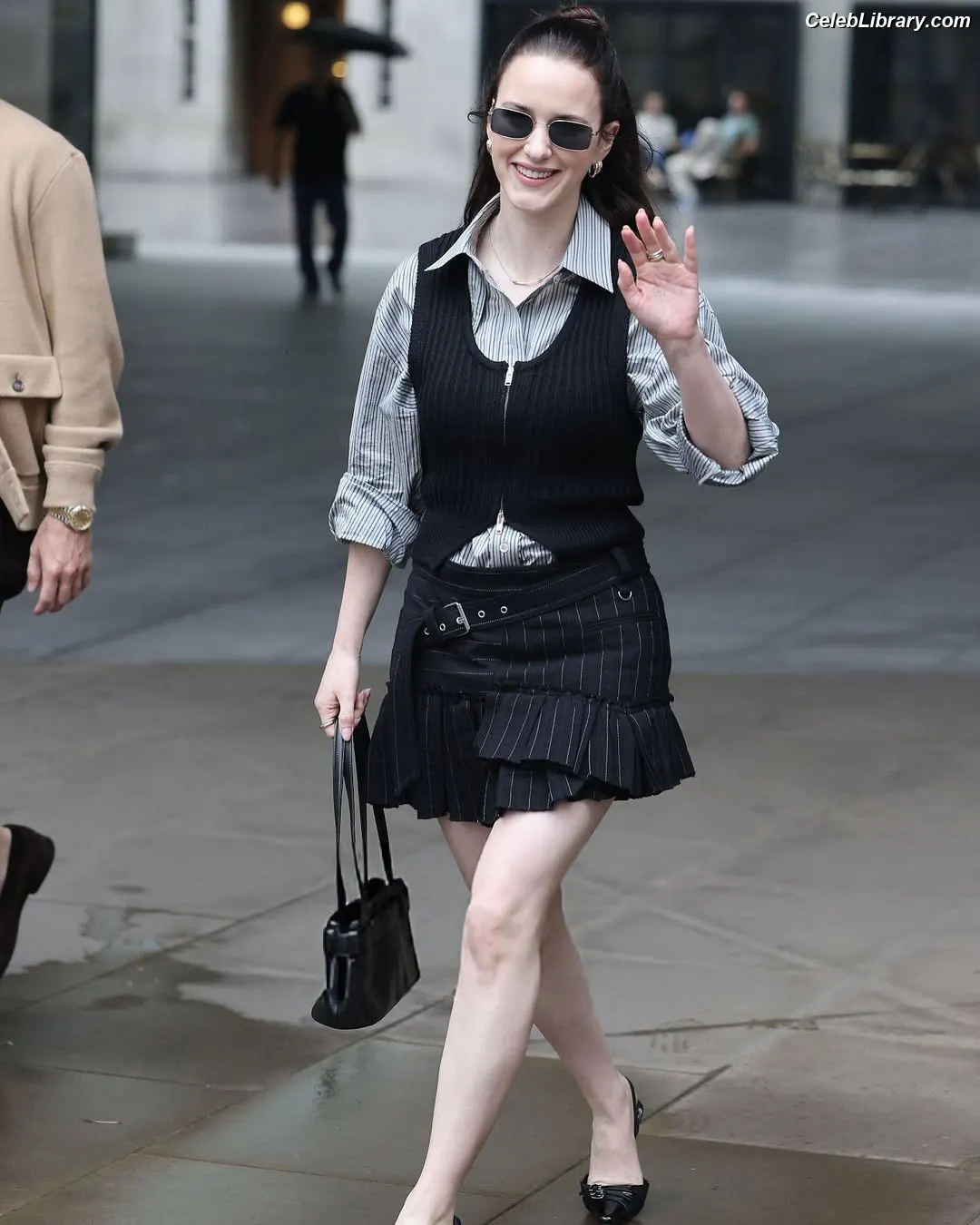 Rachel Brosnahan photo 11 of 1305