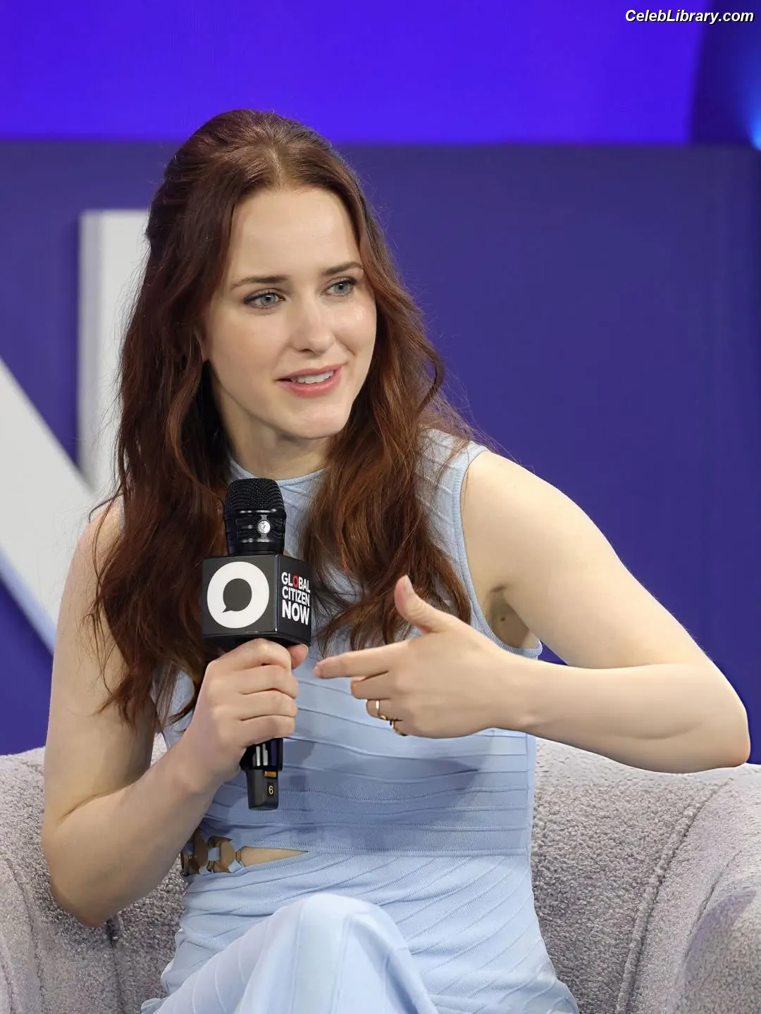 Rachel Brosnahan photo 19 of 1305
