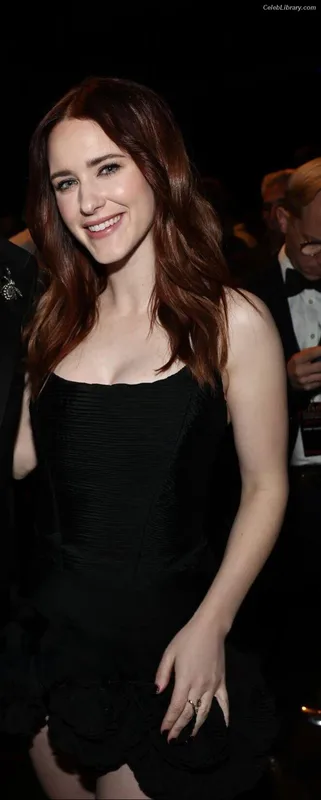 Rachel Brosnahan photo 17 of 1301