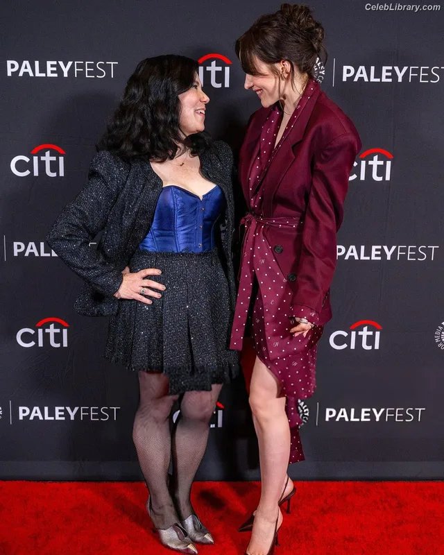 Rachel Brosnahan photo 24 of 1301