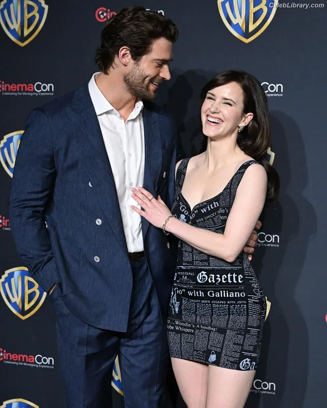 Rachel Brosnahan photo 12 of 1301