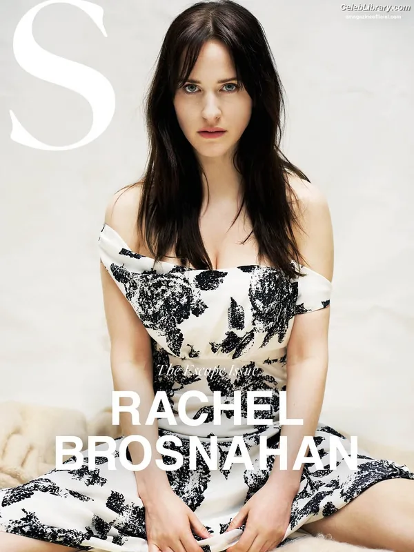 Rachel Brosnahan photo 7 of 1301