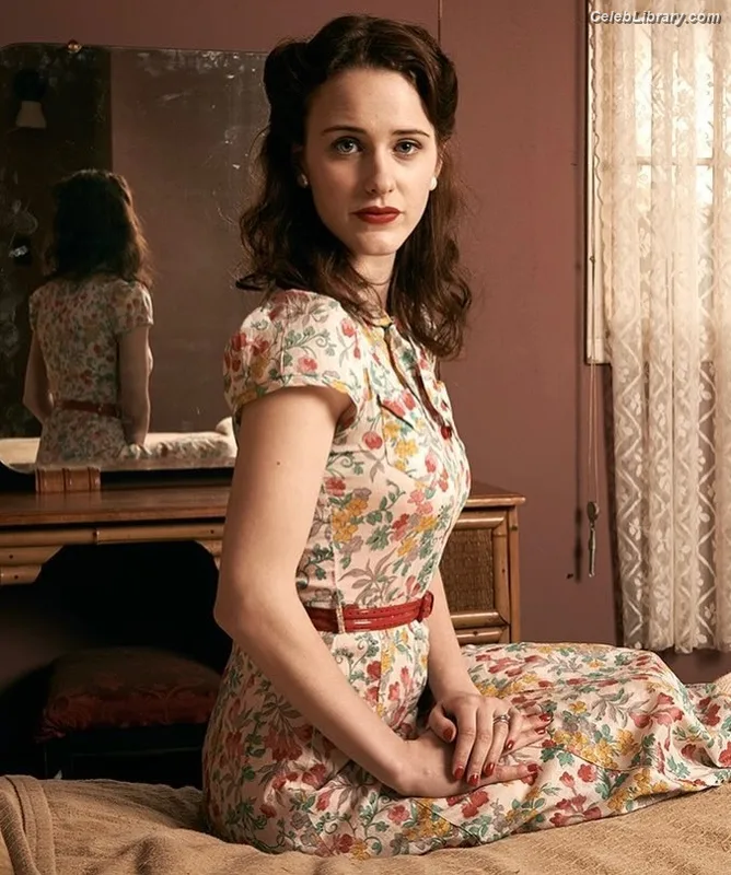Rachel Brosnahan photo 15 of 1301