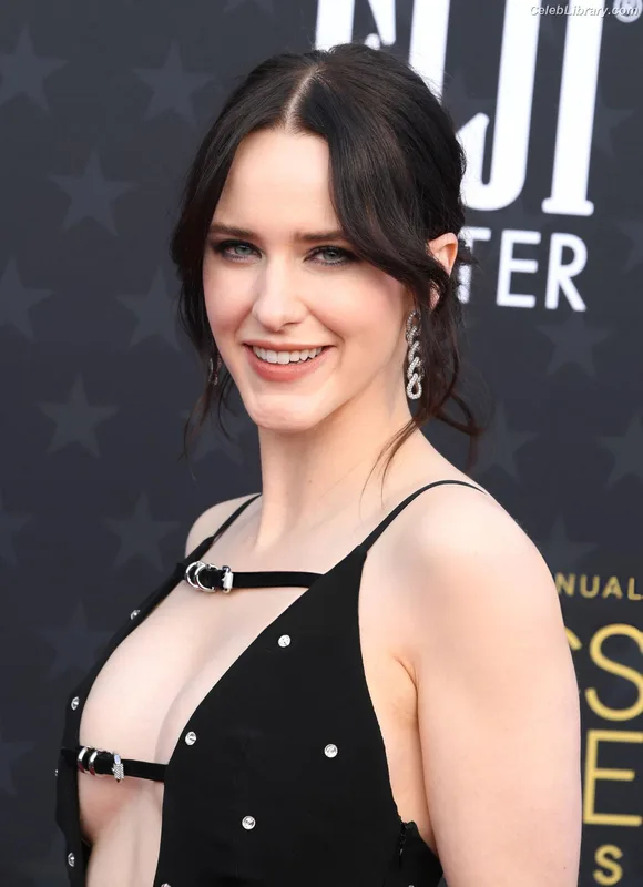 Rachel Brosnahan photo 24 of 1301