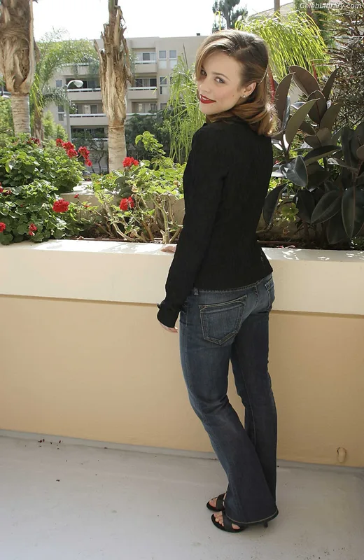 Rachel McAdams photo 21 of 251