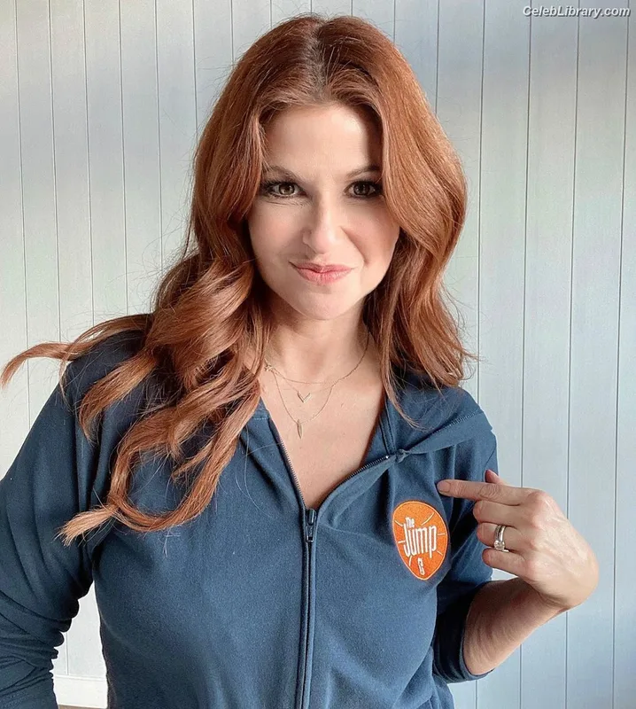 Rachel Nichols photo 6 of 91