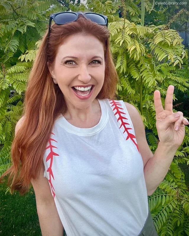 Rachel Nichols photo 13 of 91