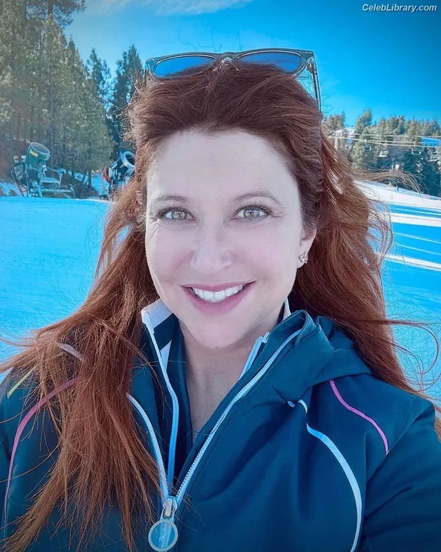 Rachel Nichols photo 15 of 91