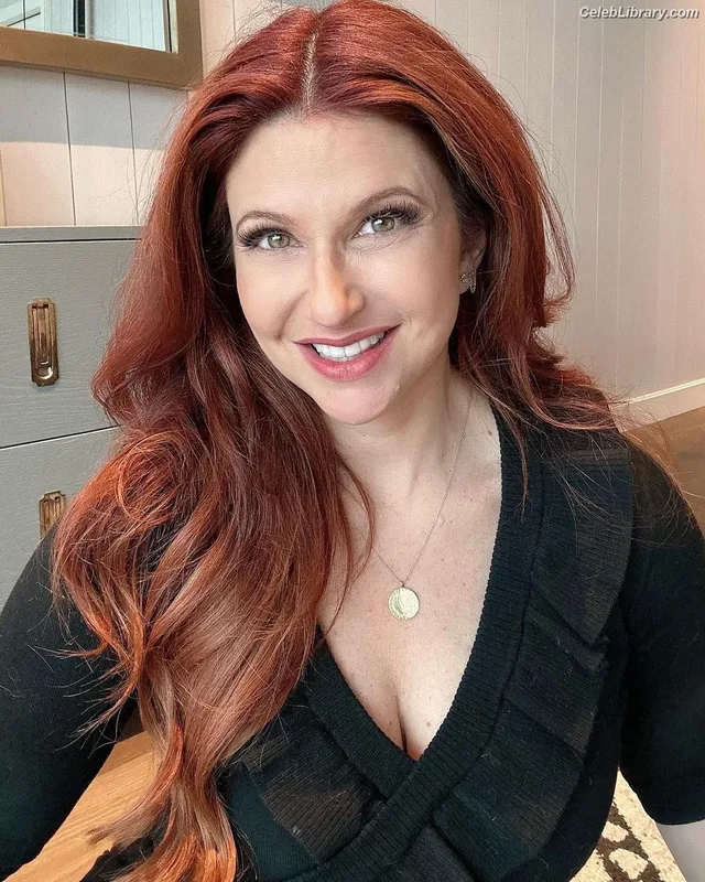 Rachel Nichols photo 18 of 91