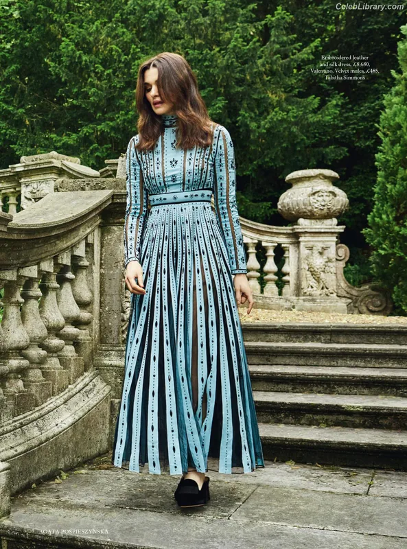 Rachel Weisz photo 19 of 330