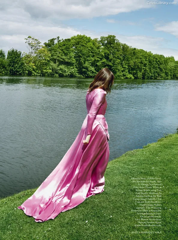Rachel Weisz photo 24 of 330