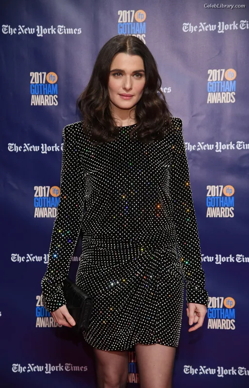 Rachel Weisz photo 4 of 330