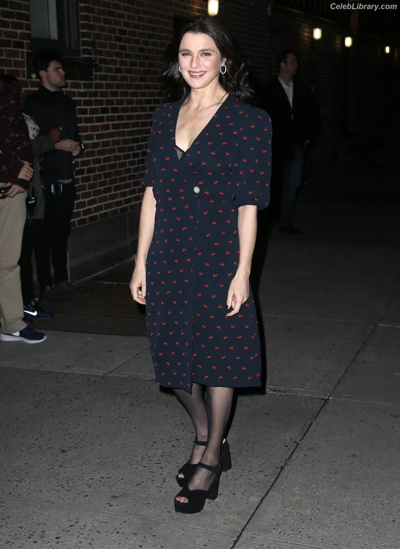 Rachel Weisz photo 17 of 330