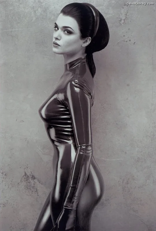 Rachel Weisz photo 12 of 330