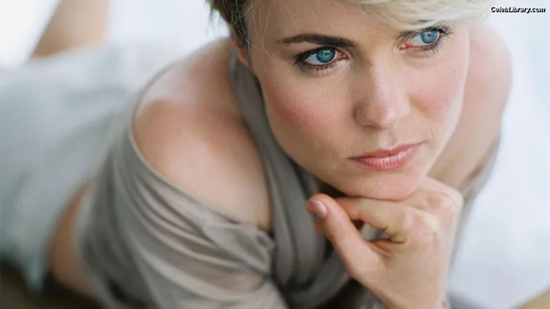 Radha Mitchell photo 4 of 42