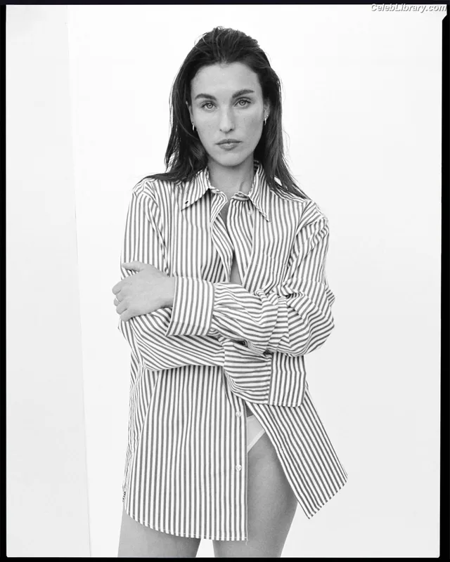 Rainey Qualley photo 4 of 142
