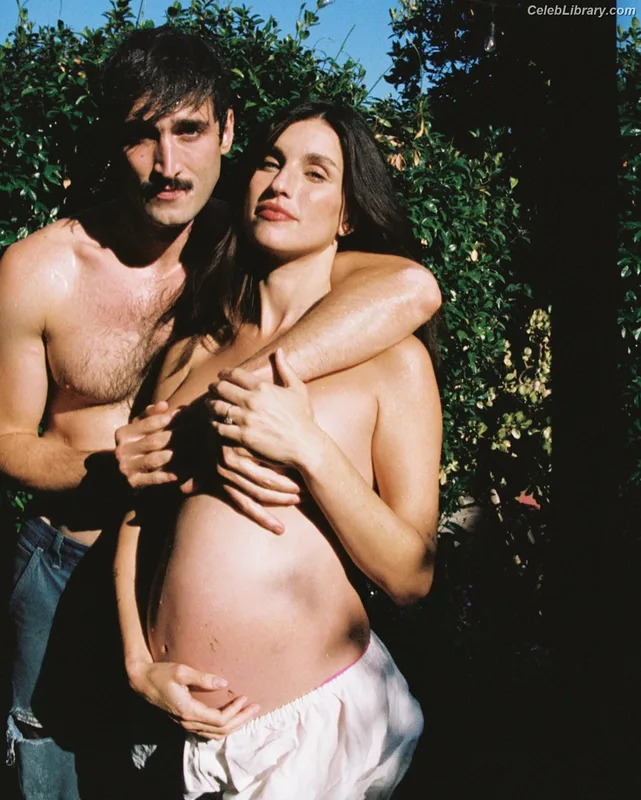 Rainey Qualley photo 4 of 142