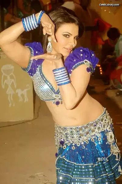 Rakhi Sawant photo 10 of 32