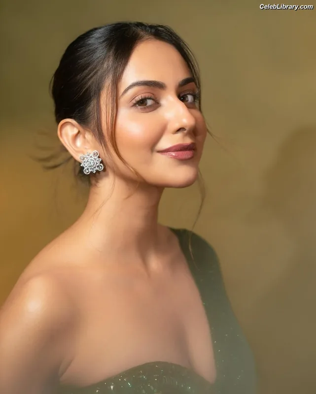 Rakul Preet photo 7 of 114