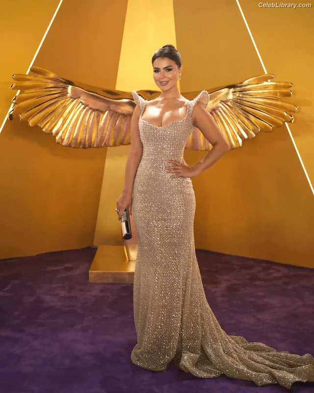 Rania Mansour photo 14 of 83