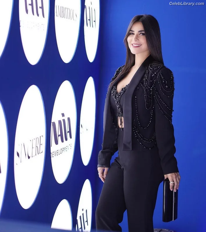 Rania Mansour photo 1 of 83