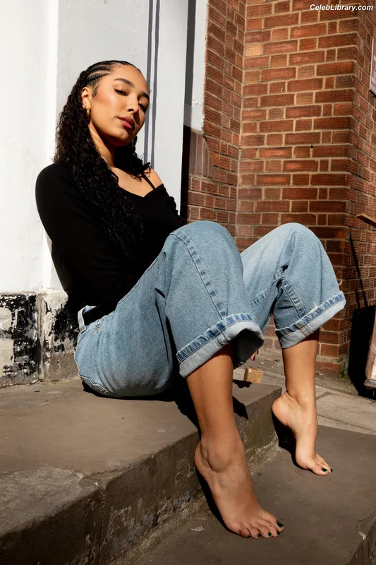 Raquel Justice photo 9 of 22