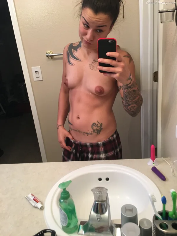 Raquel Pennington photo 7 of 27