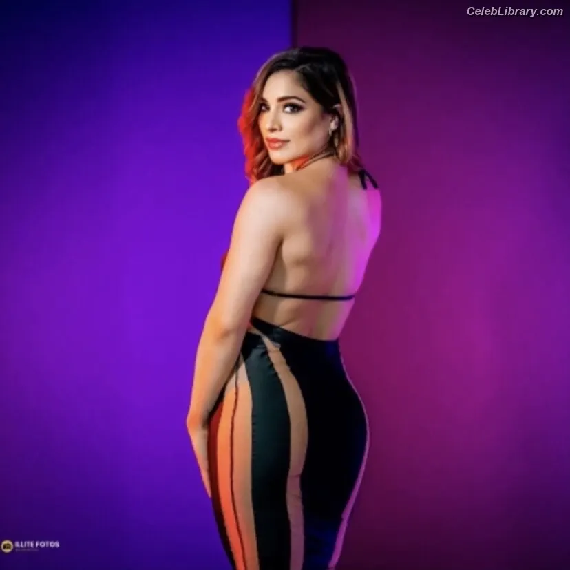 Raquel Rodriguez photo 16 of 775