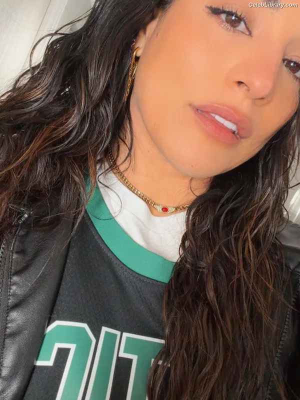 Raquel Rodriguez photo 17 of 776
