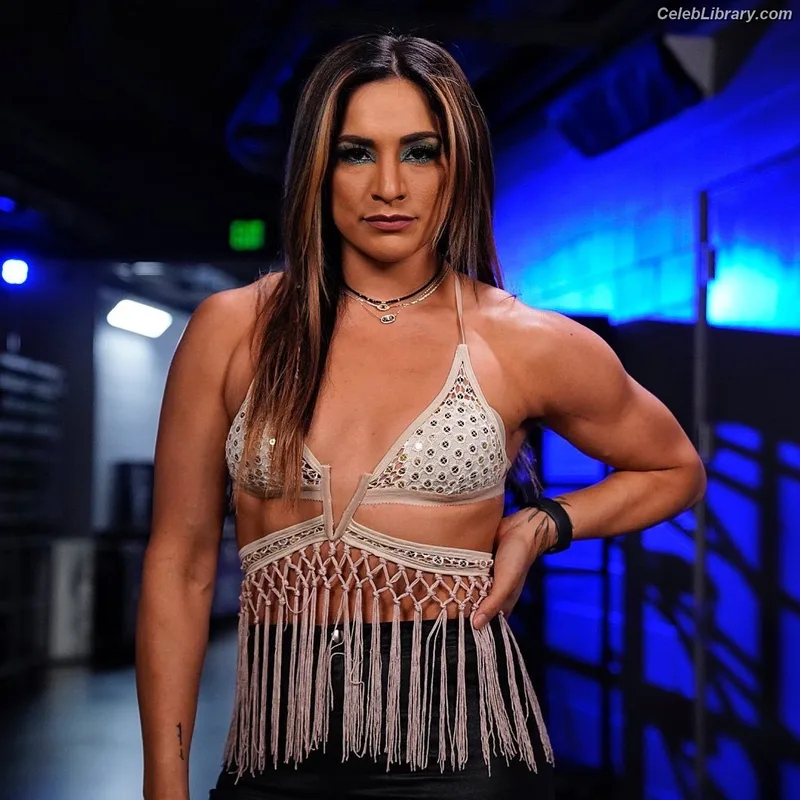 Raquel Rodriguez photo 1 of 776