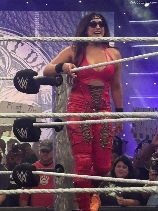 Raquel Rodriguez photo 19 of 776