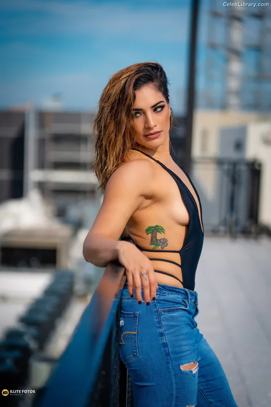 Raquel Rodriguez photo 7 of 776